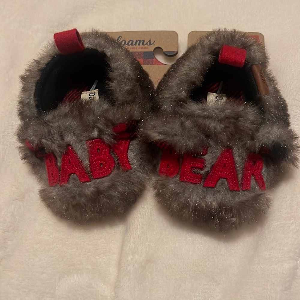 Baby bear deer foam slippers. 3-6 months